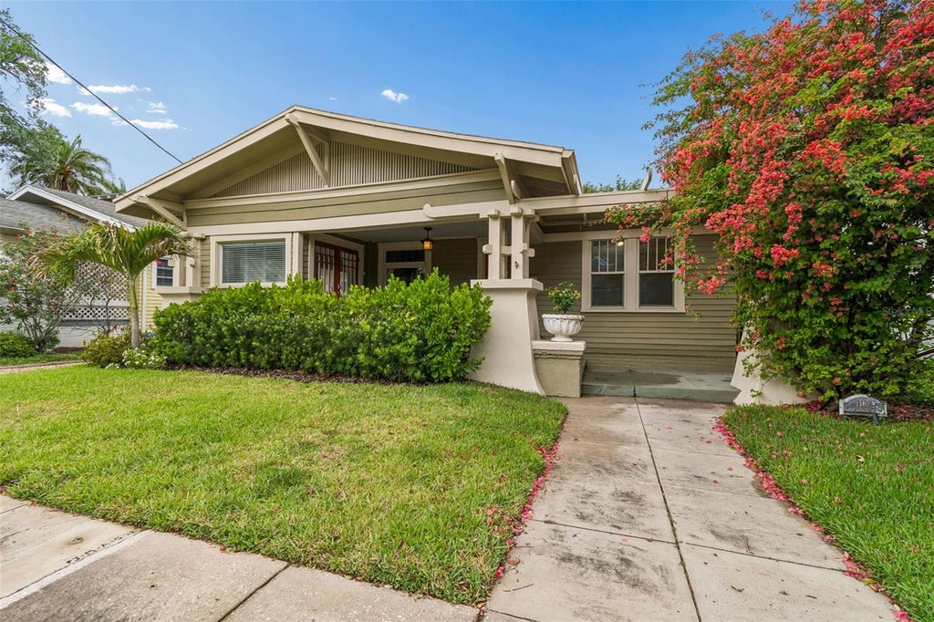 Photo of 1107 W Horatio Street, Tampa, FL 33606 (MLS # TB8546678)