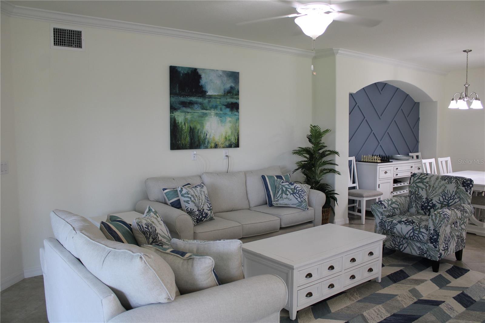 LAKEWOOD NATIONAL - Residential Lease