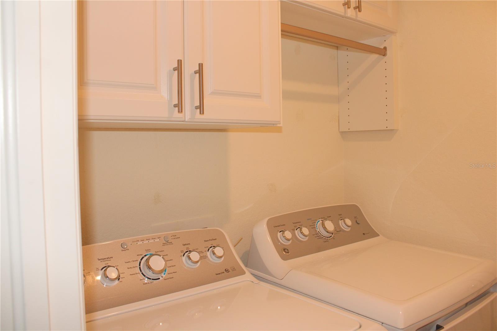 LAKEWOOD NATIONAL - Residential Lease
