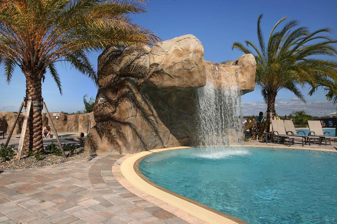 LAKEWOOD NATIONAL - Residential Lease