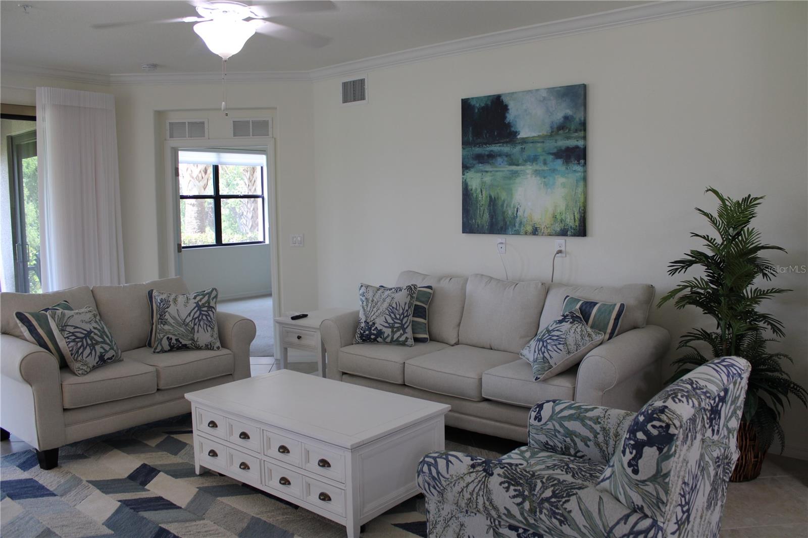 LAKEWOOD NATIONAL - Residential Lease
