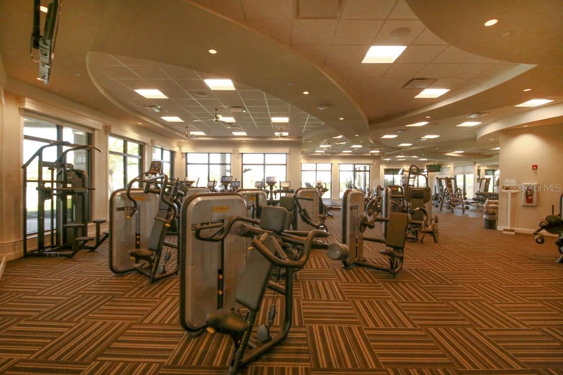 LAKEWOOD NATIONAL - Residential Lease