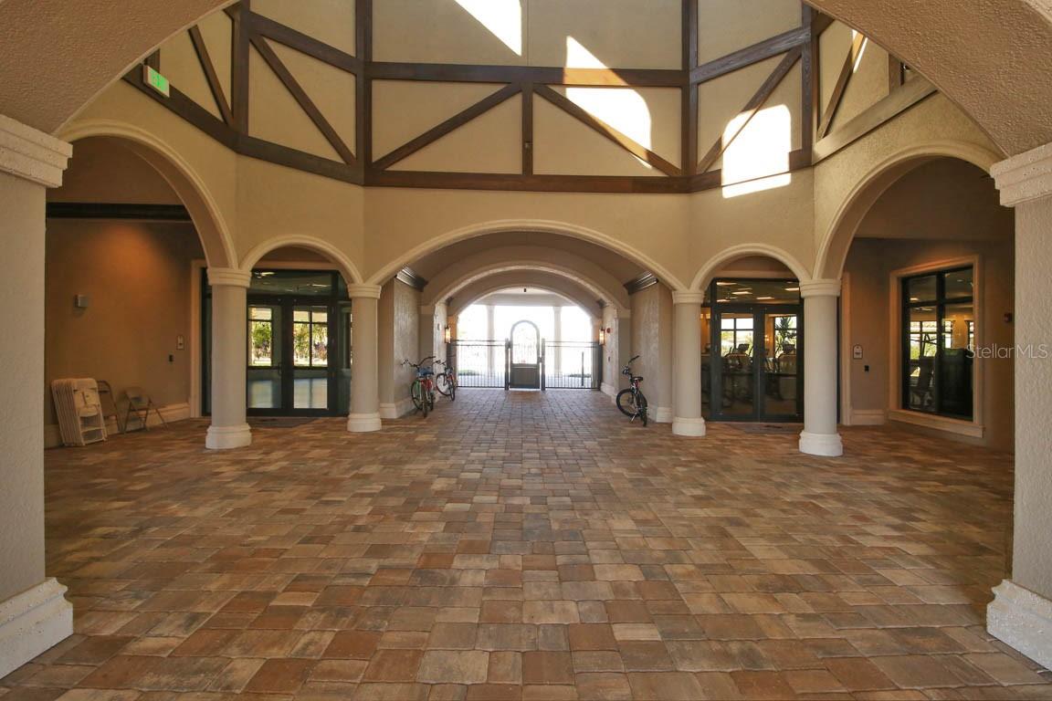 LAKEWOOD NATIONAL - Residential Lease