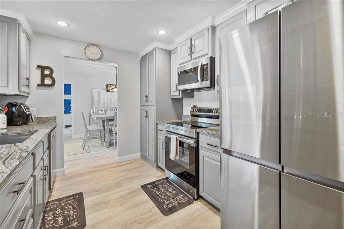 206 SE 45TH TERRACE