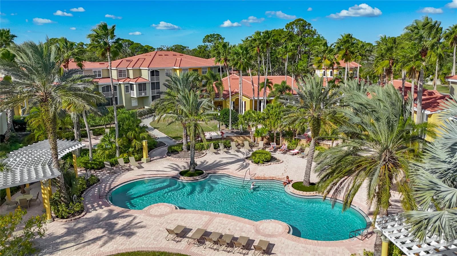 LAS PALMAS OF SARASOTA - Residential