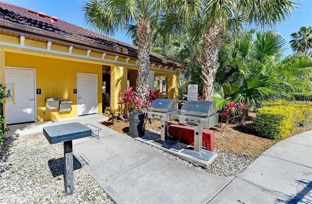 LAS PALMAS OF SARASOTA - Residential