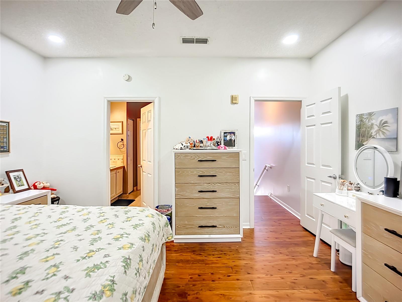 LAS PALMAS OF SARASOTA - Residential