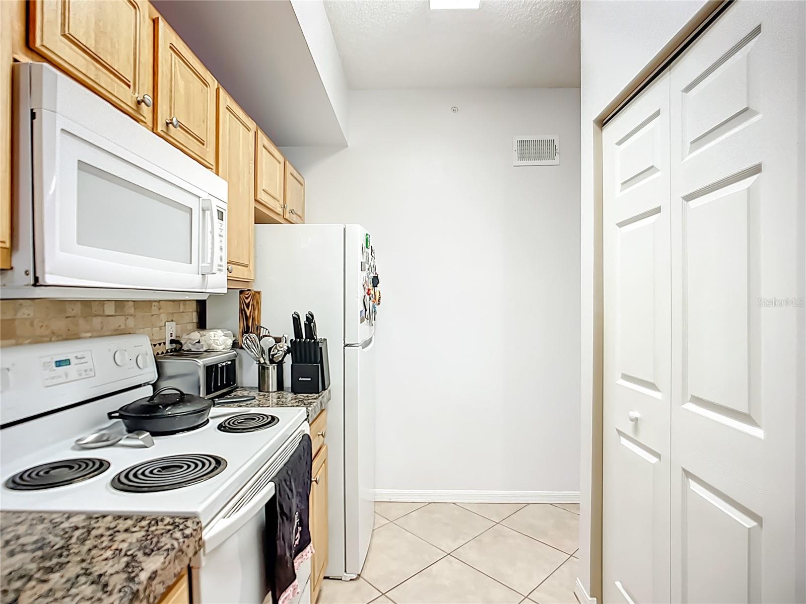 LAS PALMAS OF SARASOTA - Residential