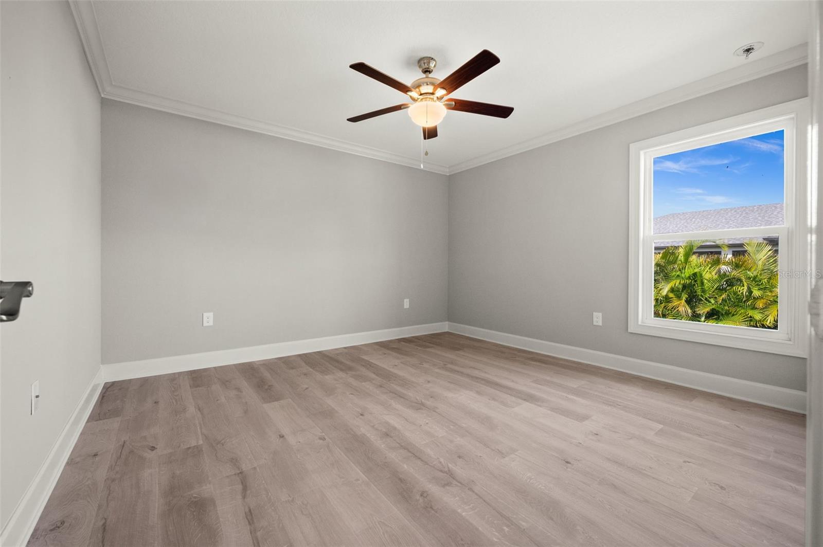 SOUTH VENICE - Residential