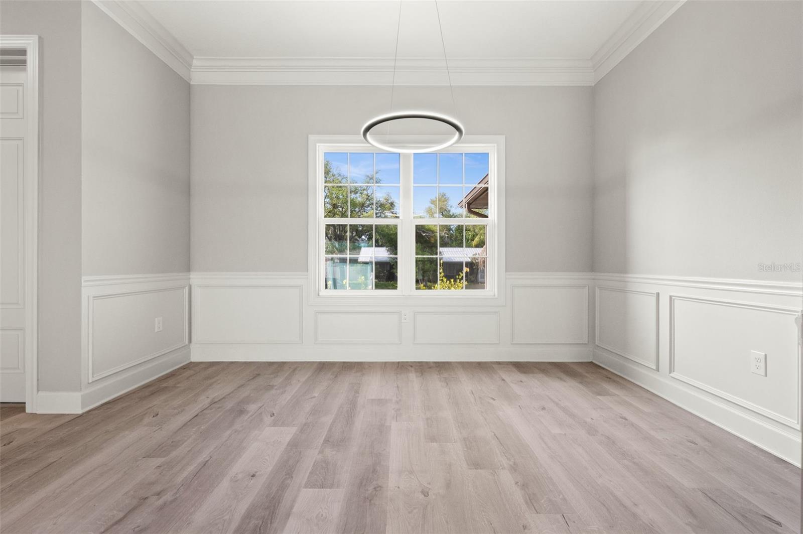 SOUTH VENICE - Residential