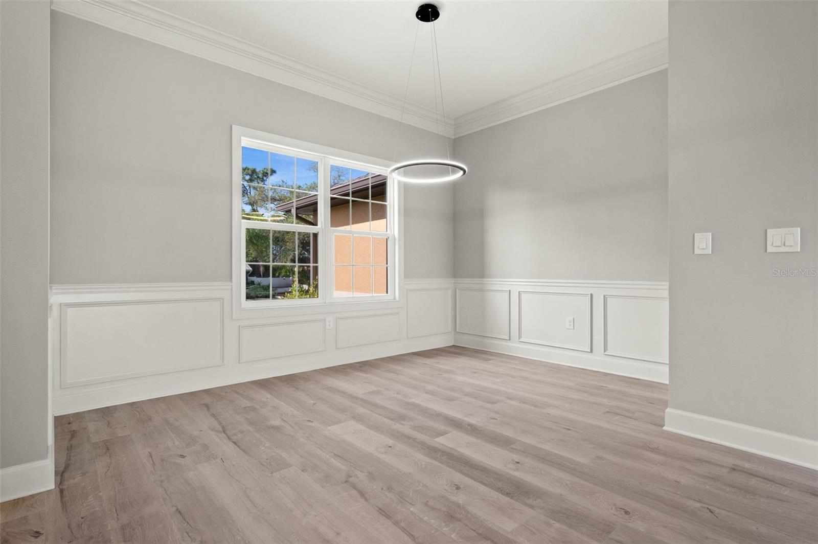 SOUTH VENICE - Residential