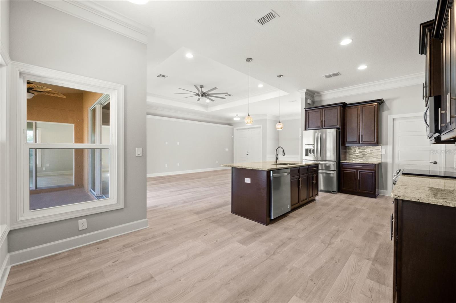 SOUTH VENICE - Residential