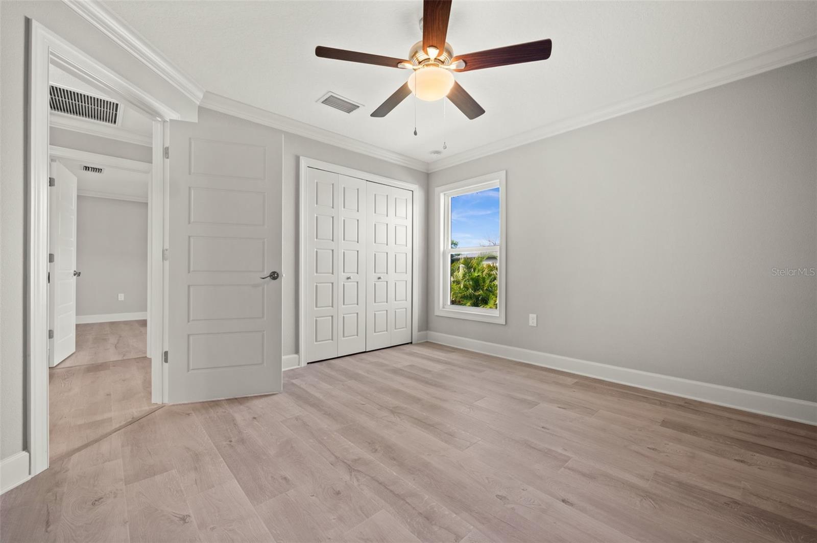 SOUTH VENICE - Residential