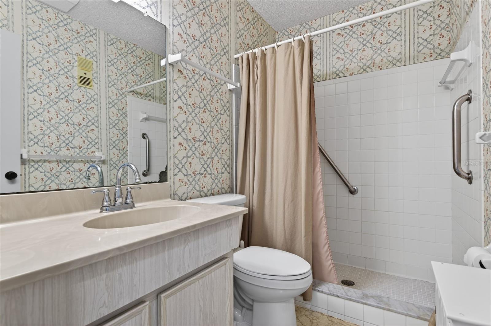 TERRACE PARK OF FIVE TOWNS - Residential