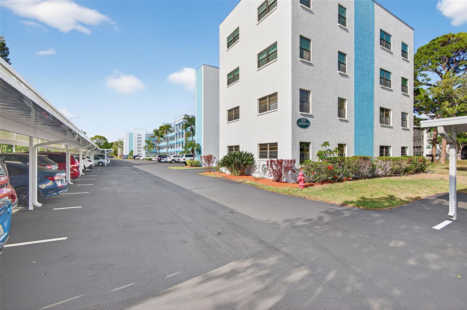 TERRACE PARK OF FIVE TOWNS - Residential