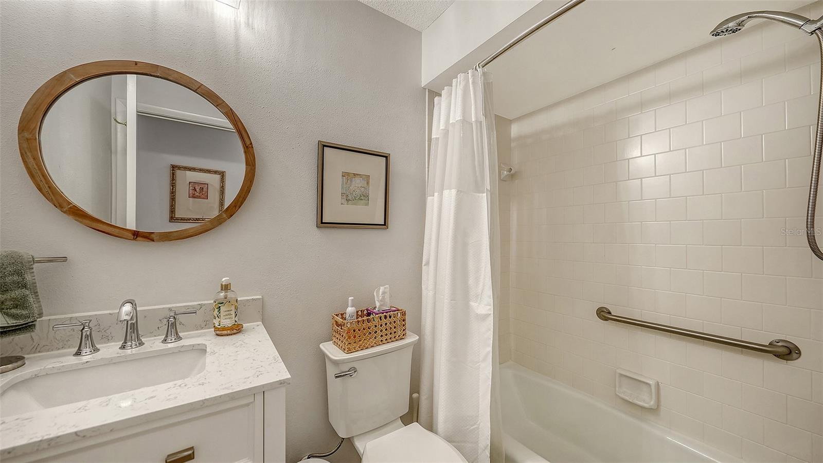 HAMMOCKS II - Residential