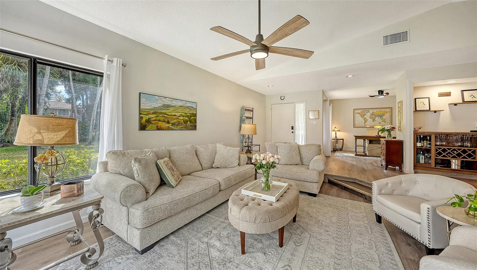 HAMMOCKS II - Residential