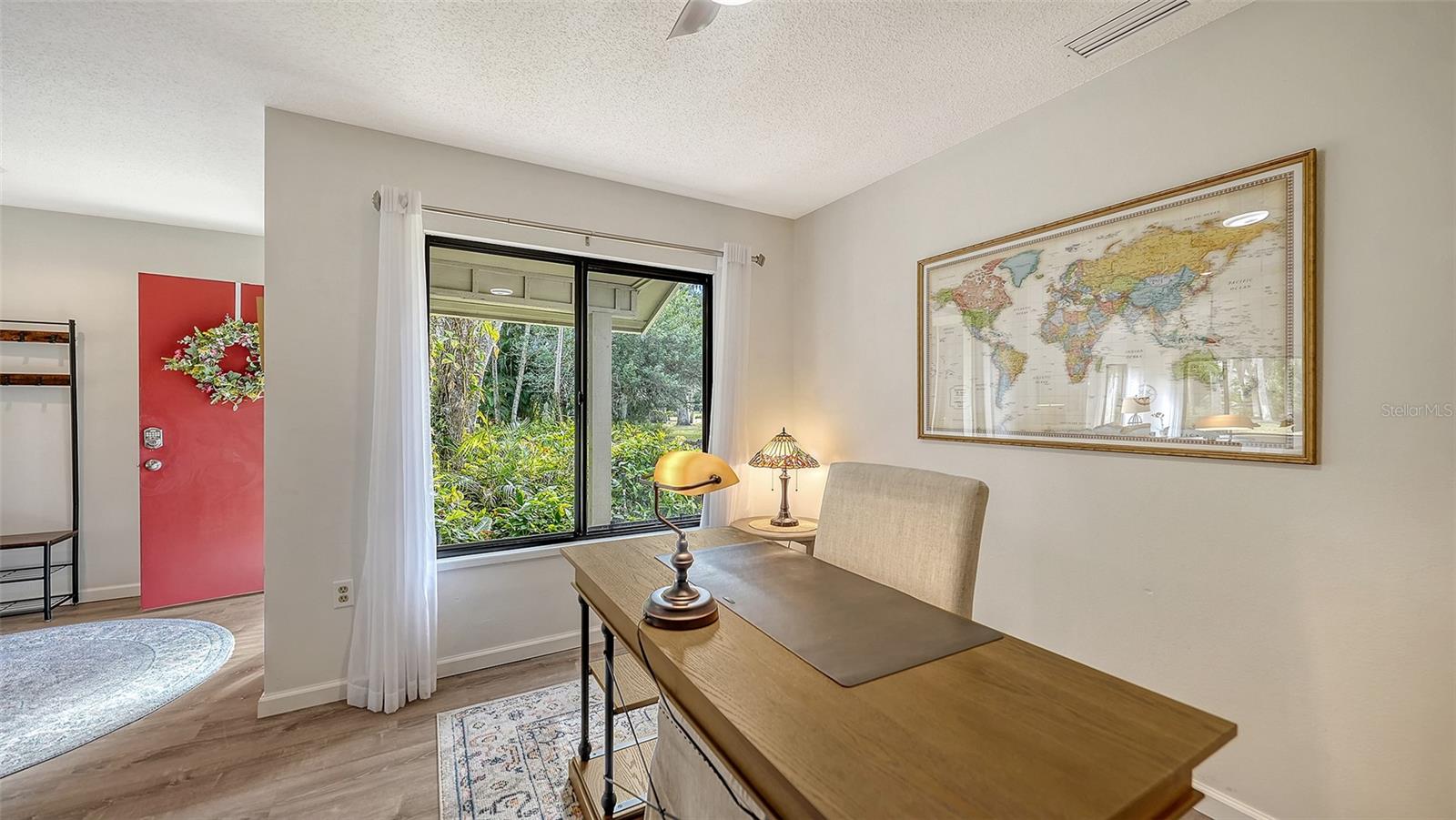 HAMMOCKS II - Residential