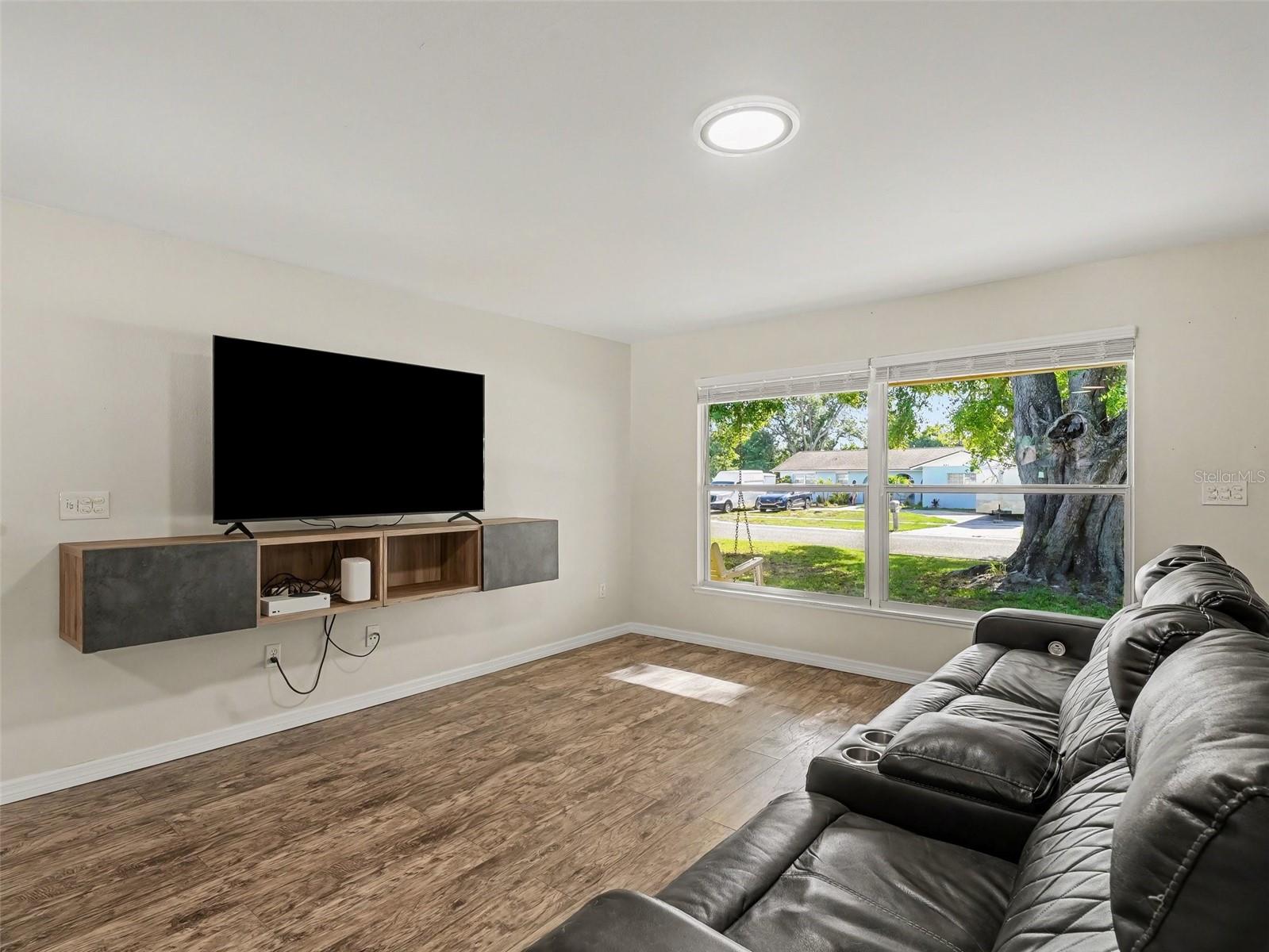 BELLEVUE TERRACE - Residential