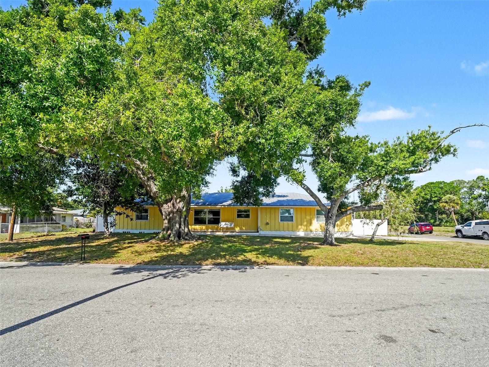 BELLEVUE TERRACE - Residential