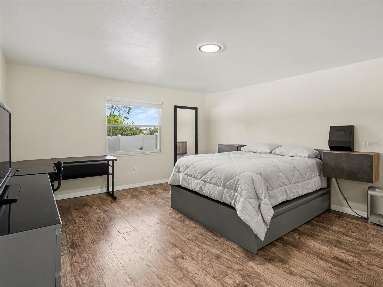 BELLEVUE TERRACE - Residential