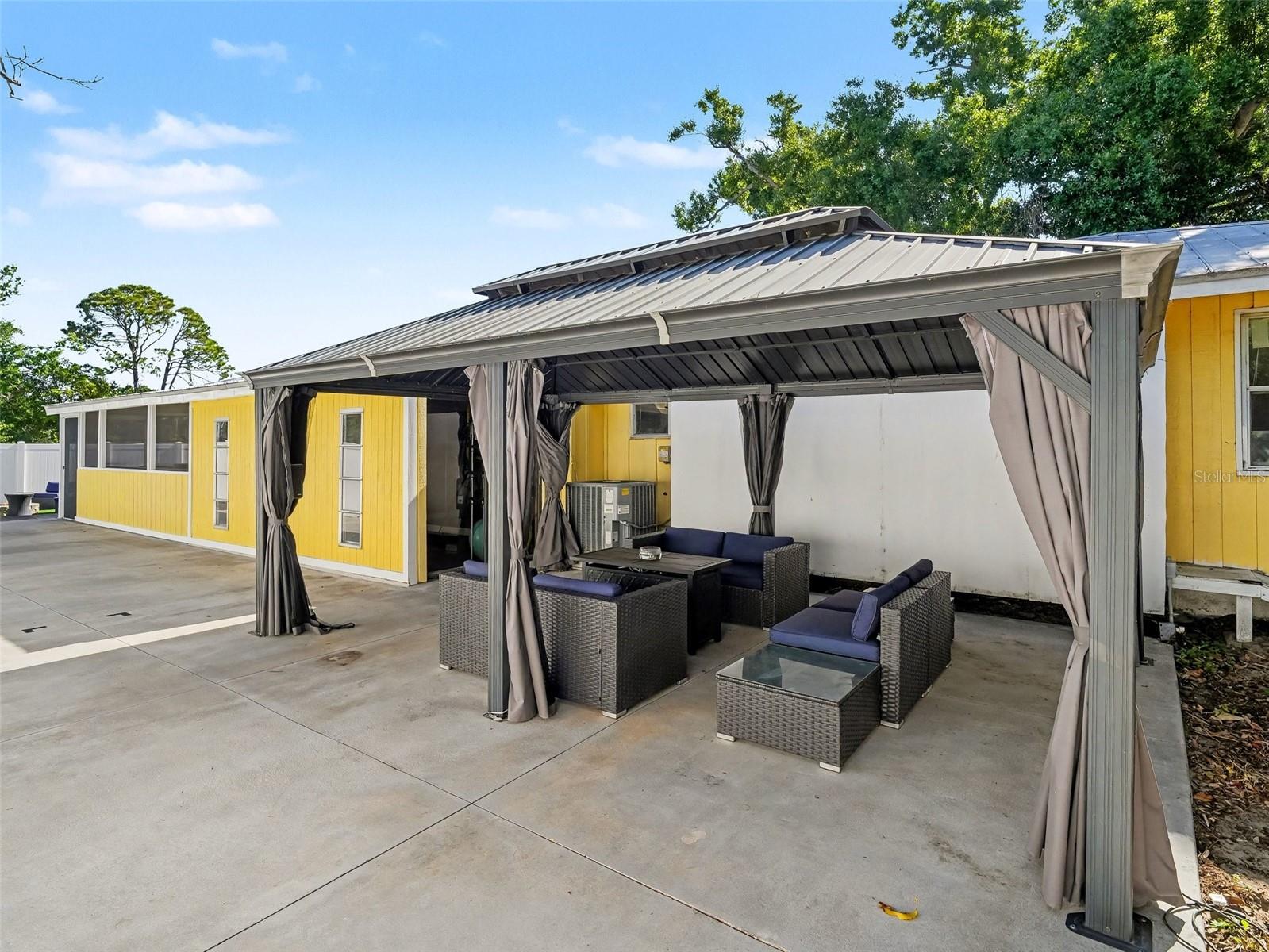 BELLEVUE TERRACE - Residential