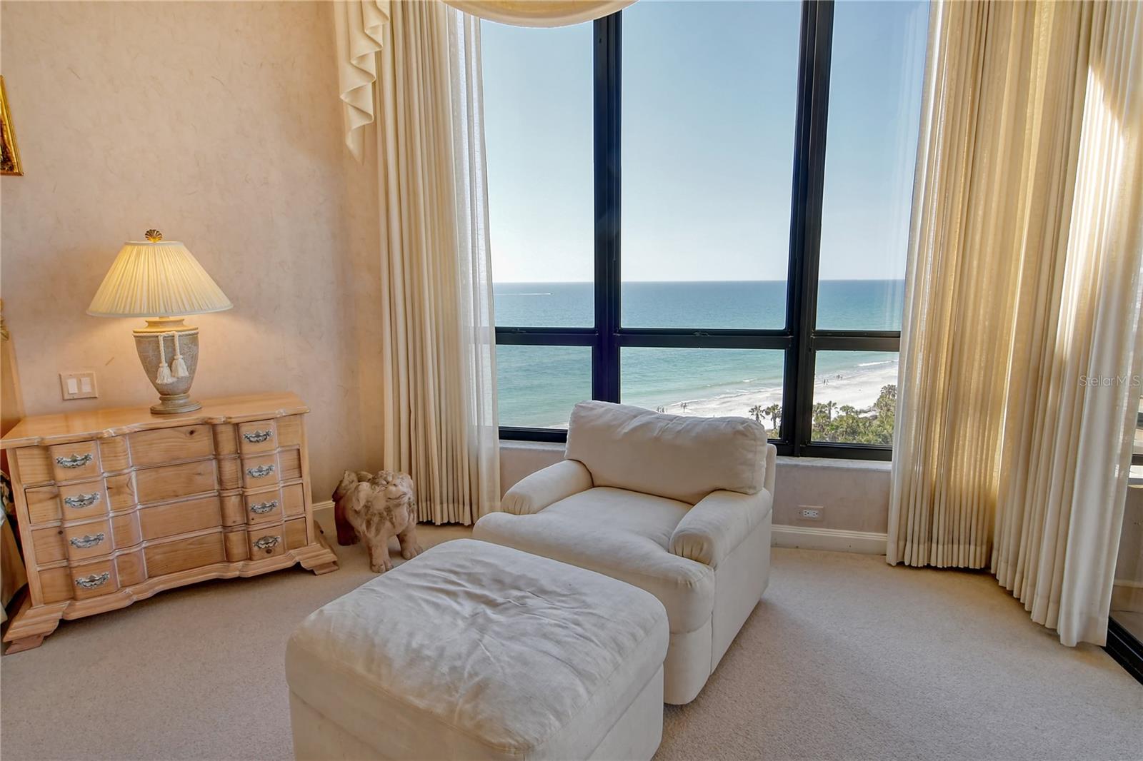 L AMBIANCE AT LONGBOAT KEY CLUB PH 02 - Residential