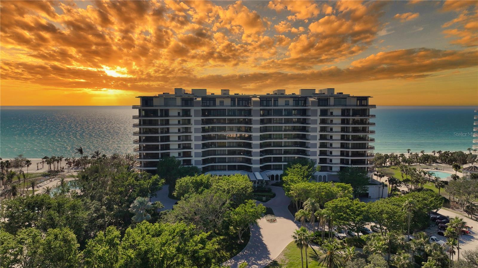 L AMBIANCE AT LONGBOAT KEY CLUB PH 02 - Residential