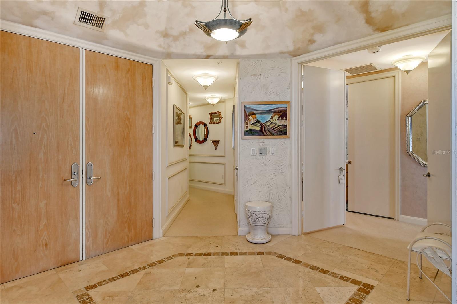 L AMBIANCE AT LONGBOAT KEY CLUB PH 02 - Residential