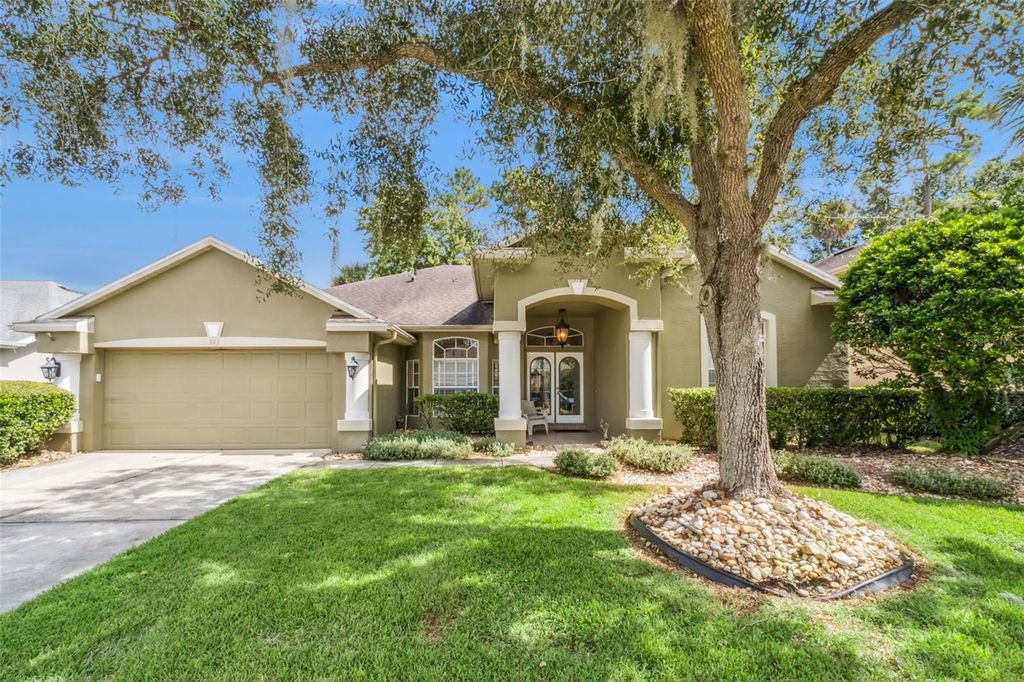 Photo of 523 Saddlewood Lane, Winter Springs, FL 32708 (MLS # S5137395)