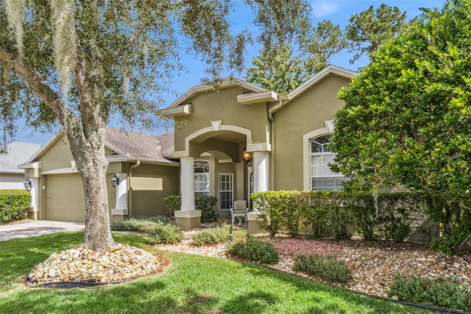 523 SADDLEWOOD LANE