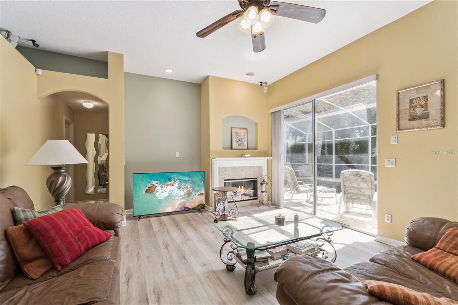 WINDING HOLLOW UNIT 2 - Residential