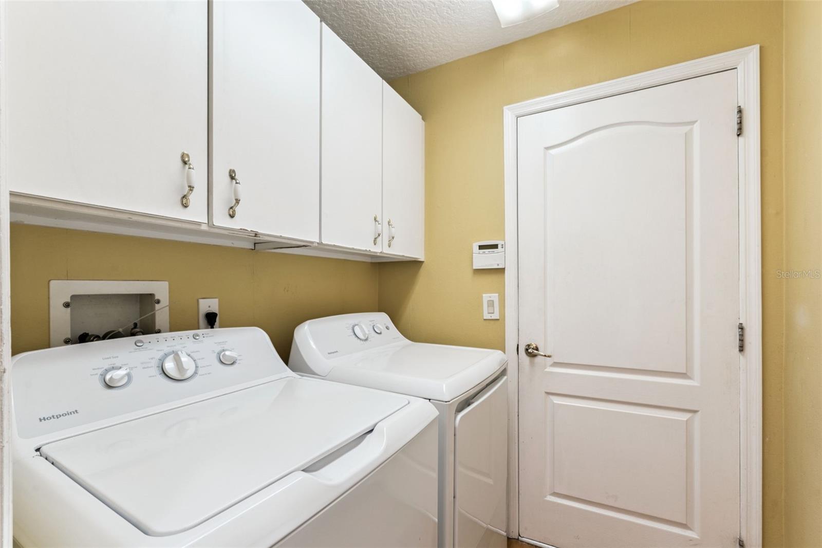 WINDING HOLLOW UNIT 2 - Residential