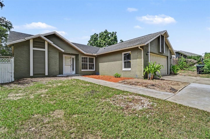 Photo 1 of 16 — 7774 BARBERRY DRIVE, ORLANDO, FL 32835