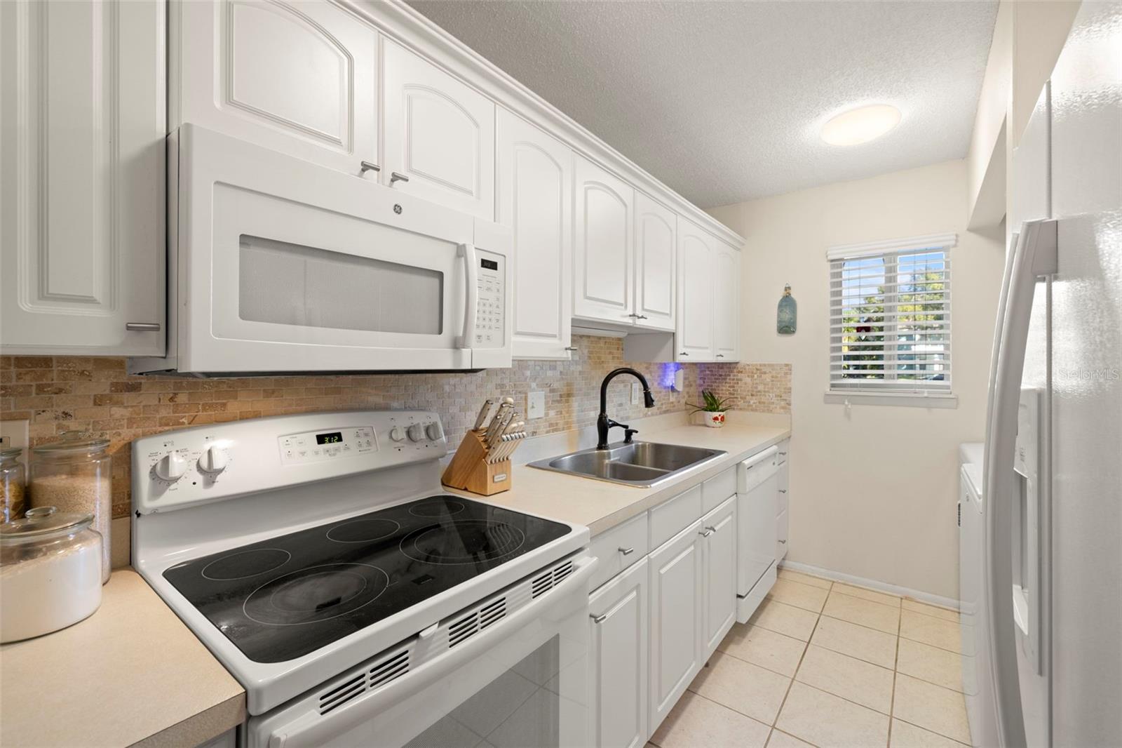 WINDWARD POINTE ST PETERSBURG - Residential