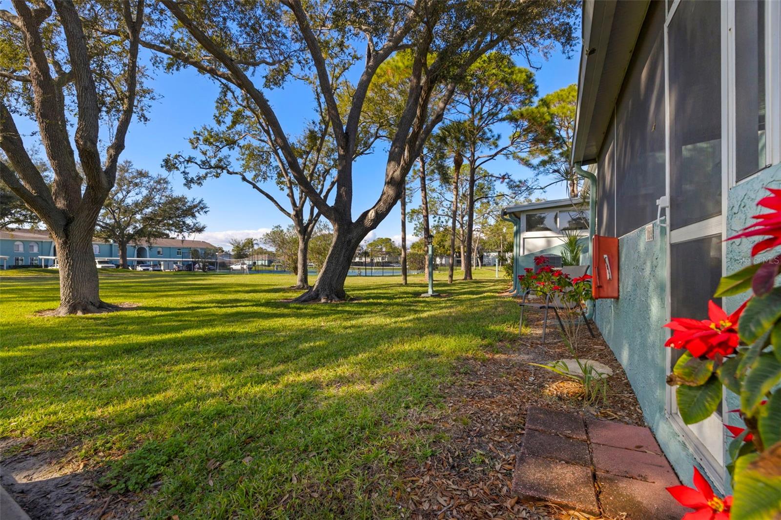 WINDWARD POINTE ST PETERSBURG - Residential