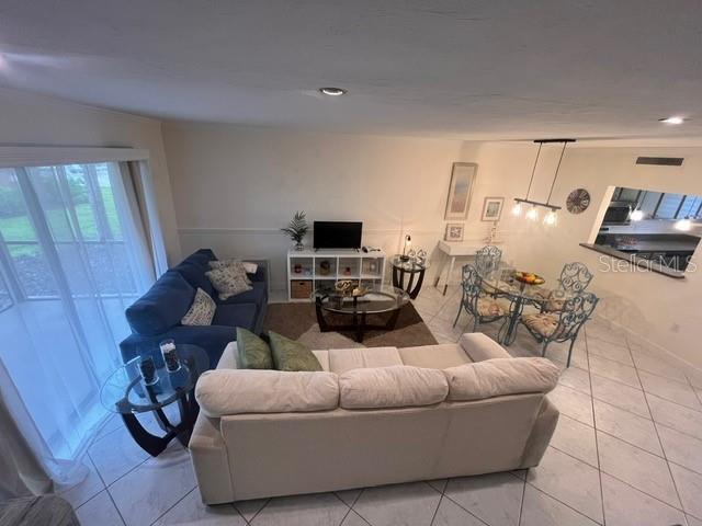 CASTEL DEL MARE - Residential Lease