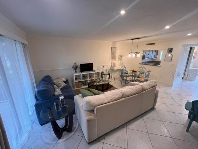 CASTEL DEL MARE - Residential Lease