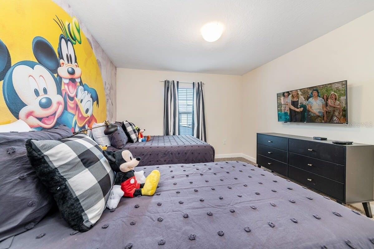 STOREY LAKE PH 3 - Residential