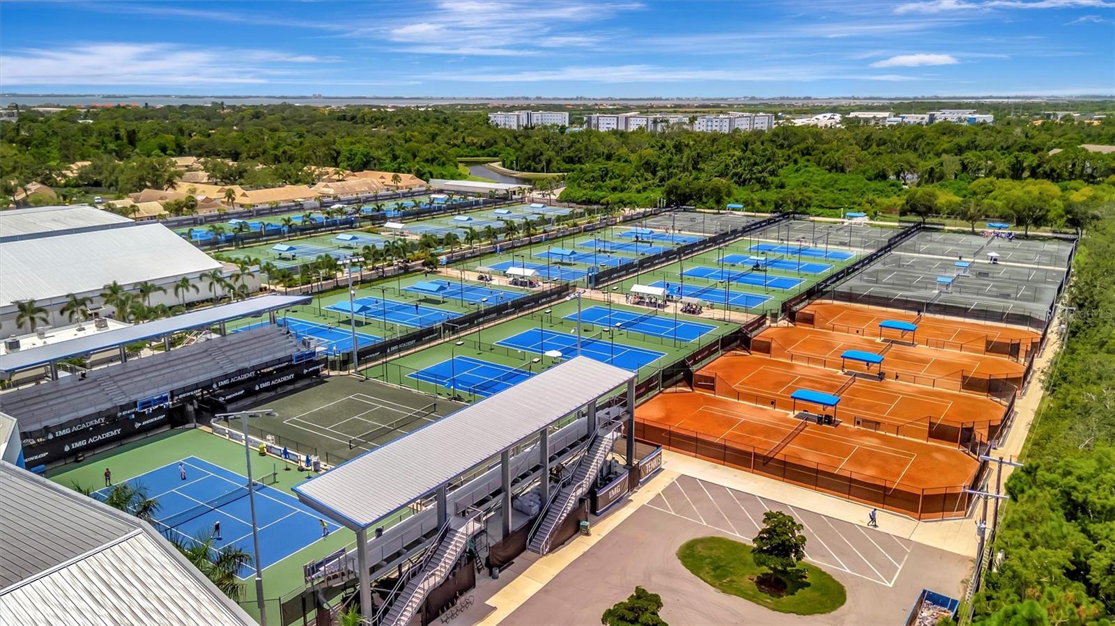 BOLLETTIERI RESORT VILLAS XII - Residential