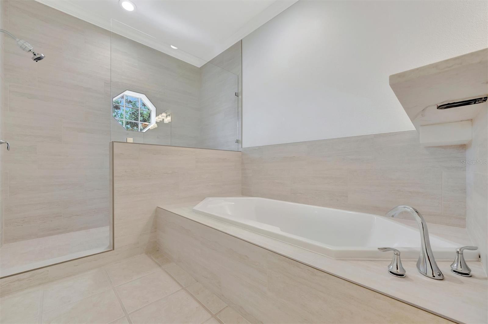 BOLLETTIERI RESORT VILLAS XII - Residential