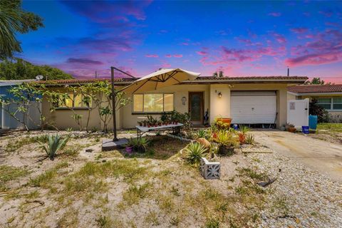 2078 SHADOW LANE CLEARWATER FL 33763