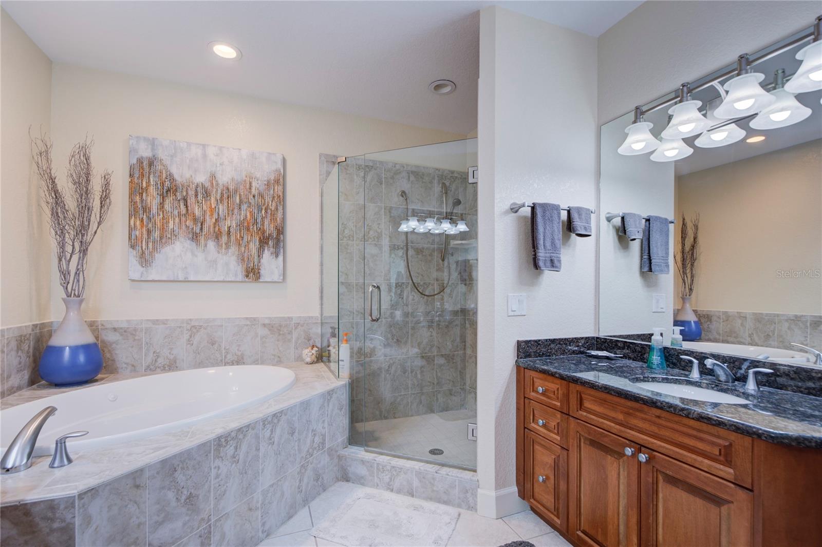 300 CAPRI BLVD - Residential Lease