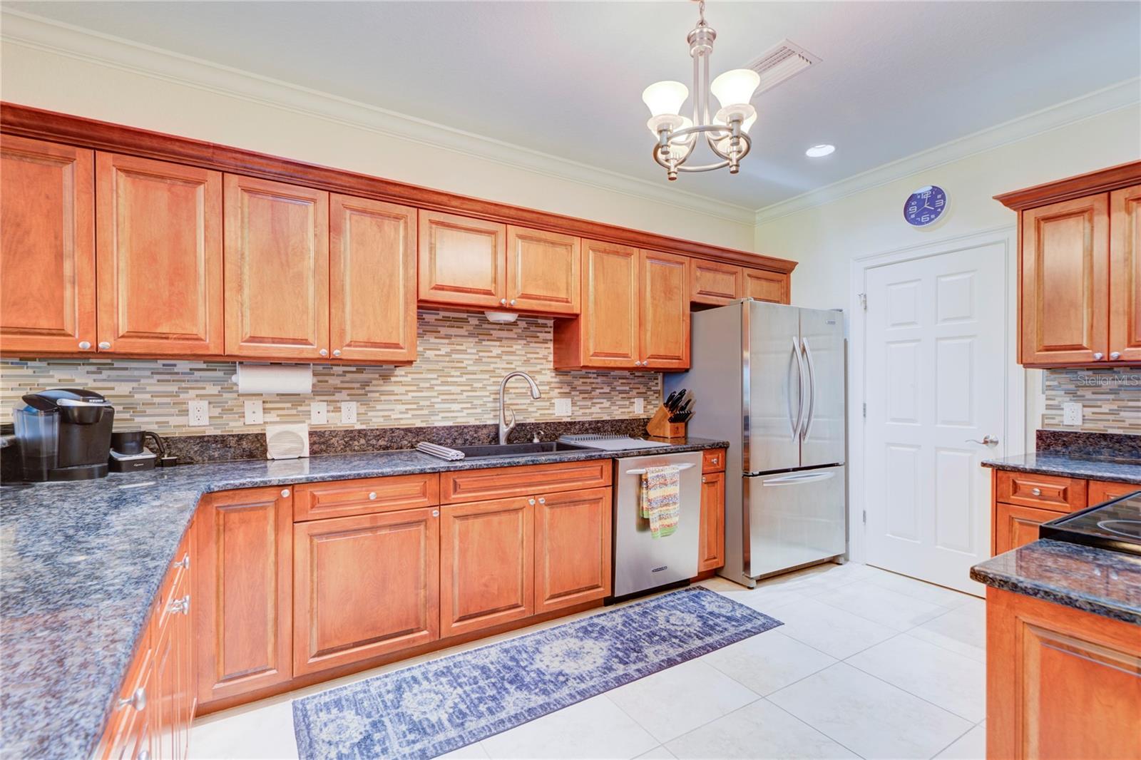 300 CAPRI BLVD - Residential Lease