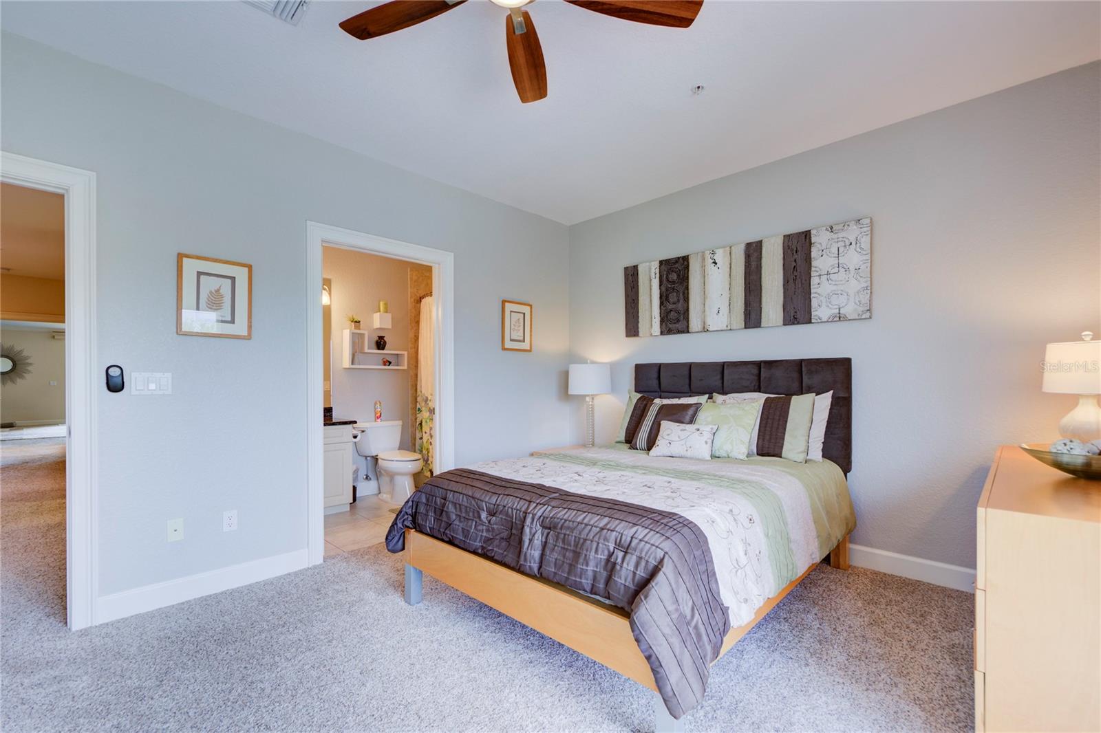 300 CAPRI BLVD - Residential Lease