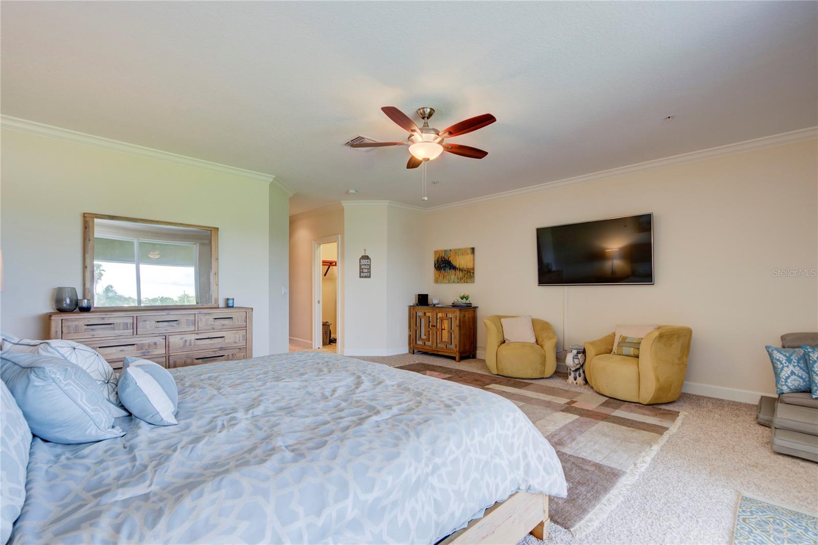 300 CAPRI BLVD - Residential Lease