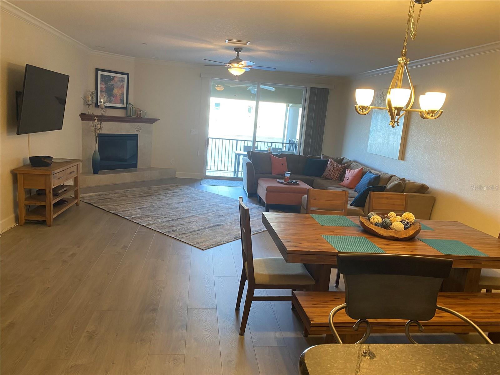 300 CAPRI BLVD - Residential Lease