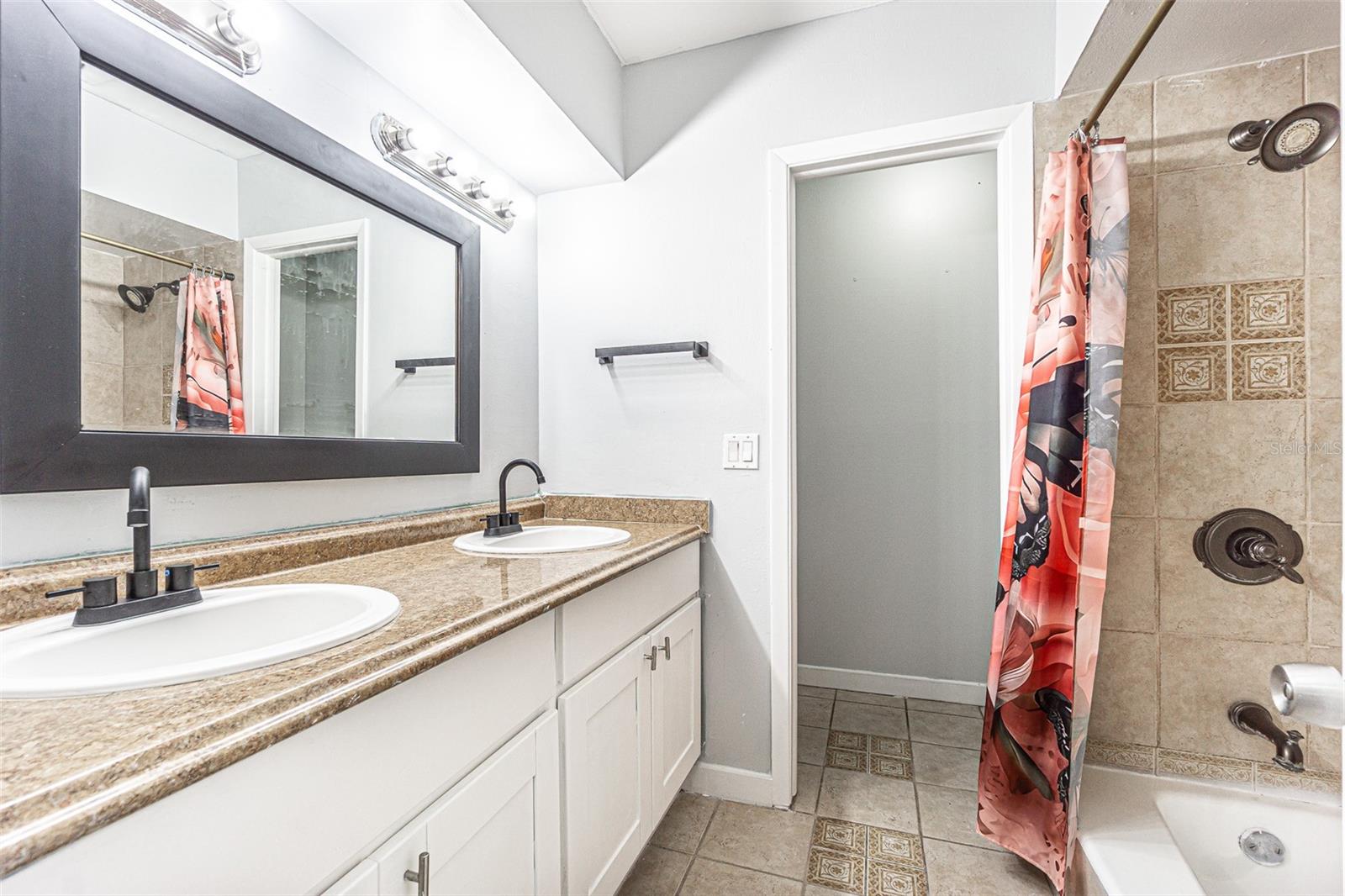 TOWNN COUNTRY PARK UNIT 36 - Residential