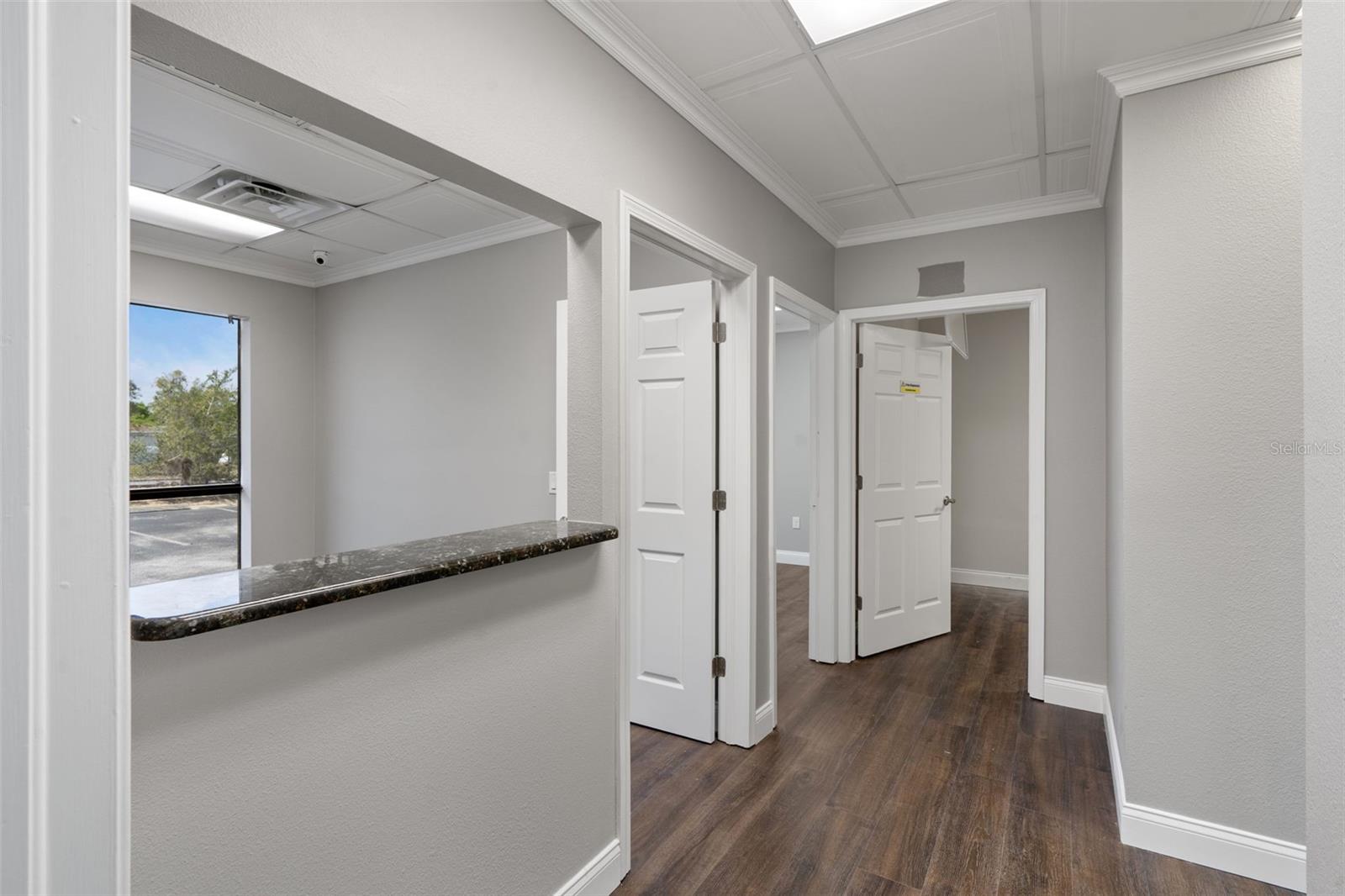 SPRING HILL - Commercial Lease