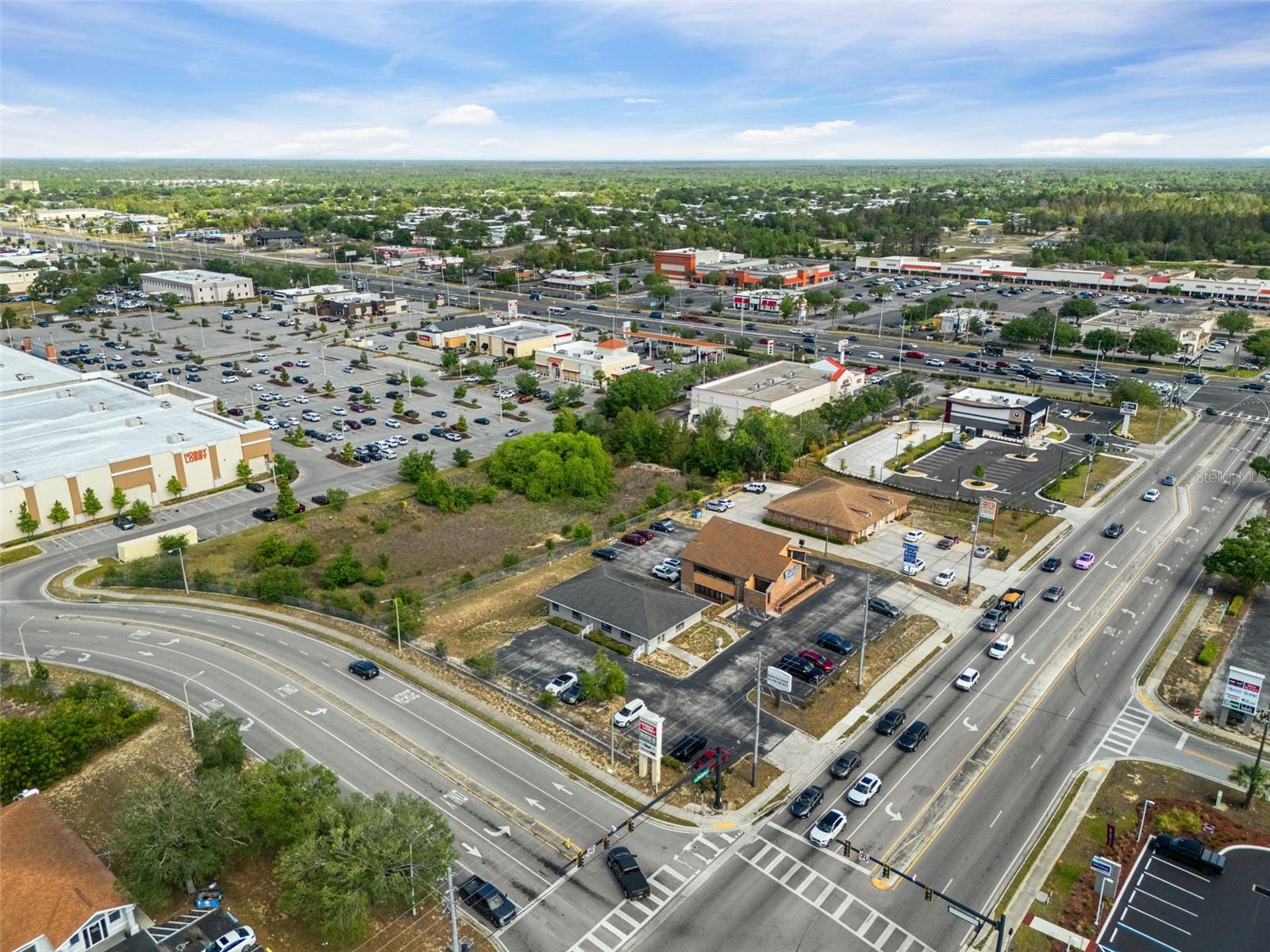 SPRING HILL - Commercial Lease
